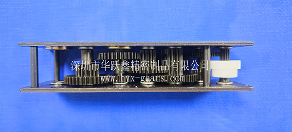 開(kāi)窗器齒輪箱